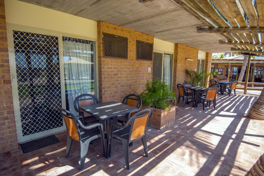 Ningaloo Reef Resort Корал Бей Екстериор снимка