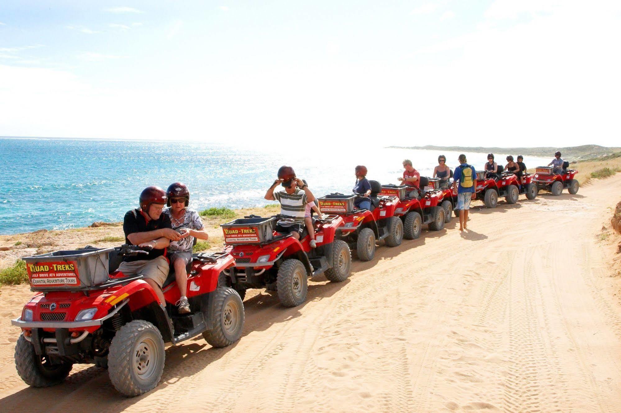 Ningaloo Reef Resort Корал Бей Екстериор снимка